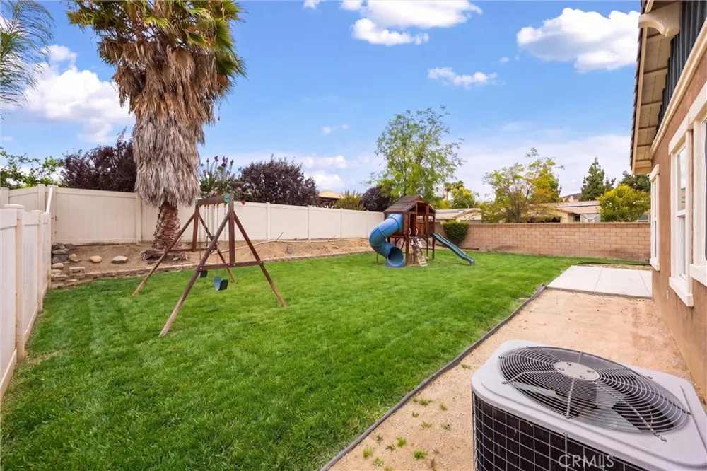 37019 Running Springs Murrieta, CA 92563