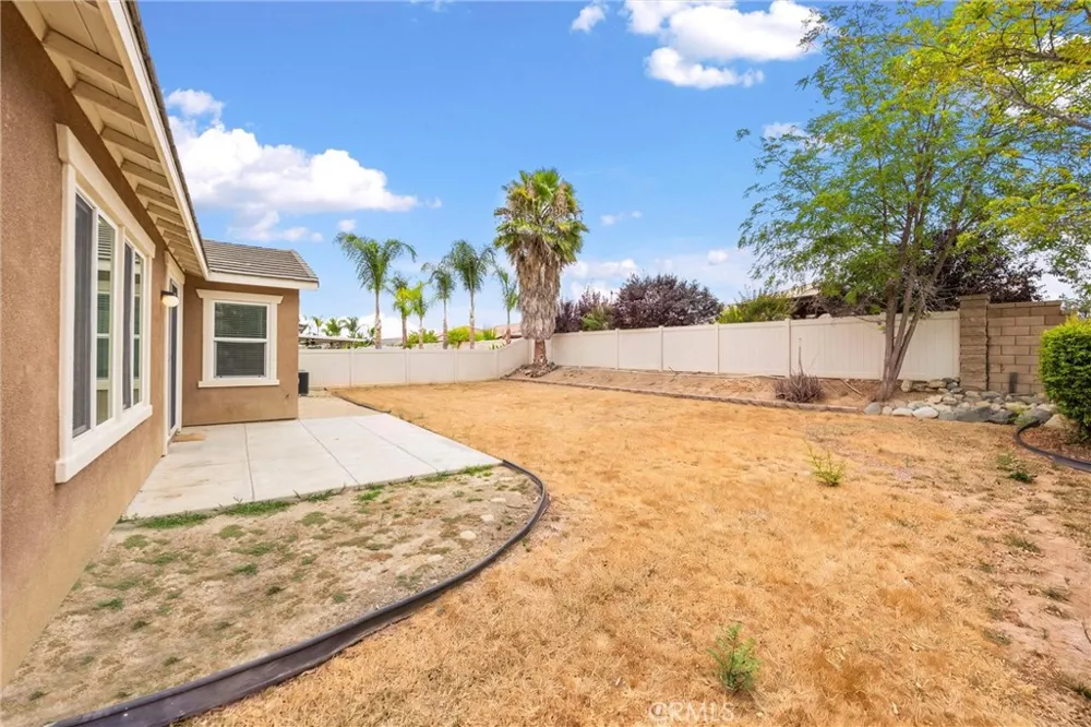 37019 Running Springs Murrieta, CA 92563
