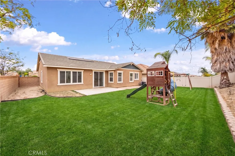37019 Running Springs Murrieta, CA 92563