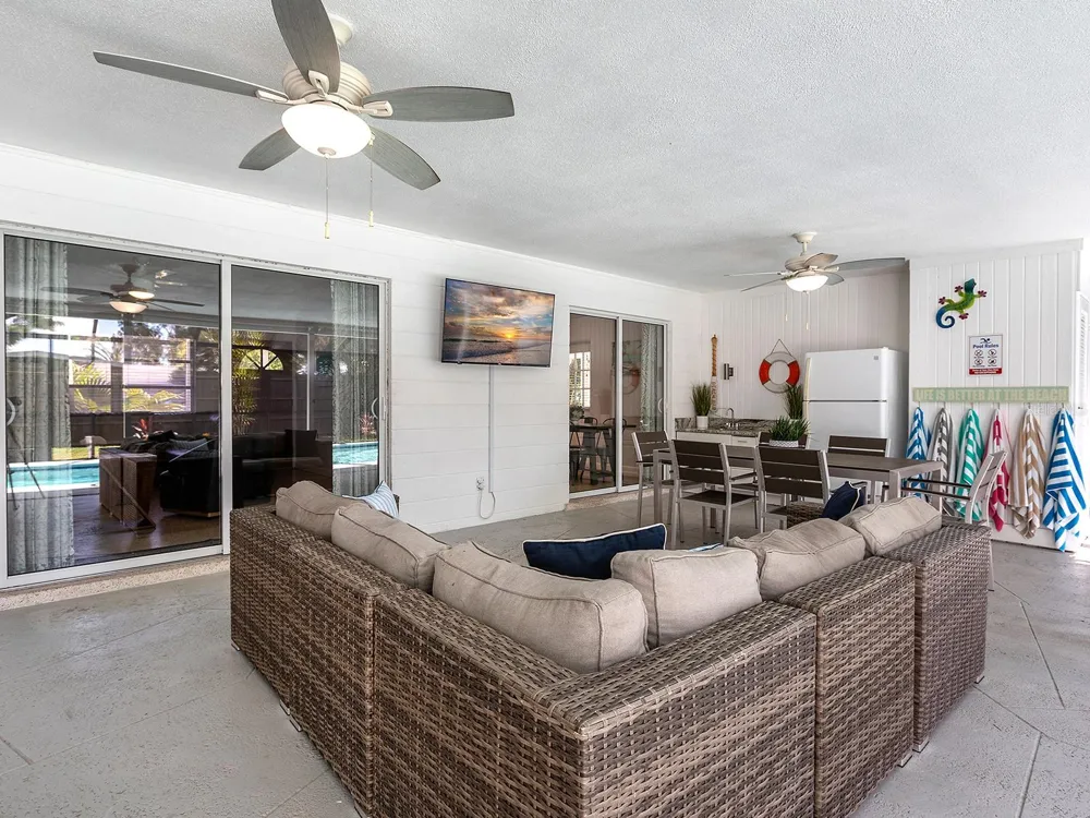 4474 COCO RIDGE CIRCLE Sarasota, FL 34233