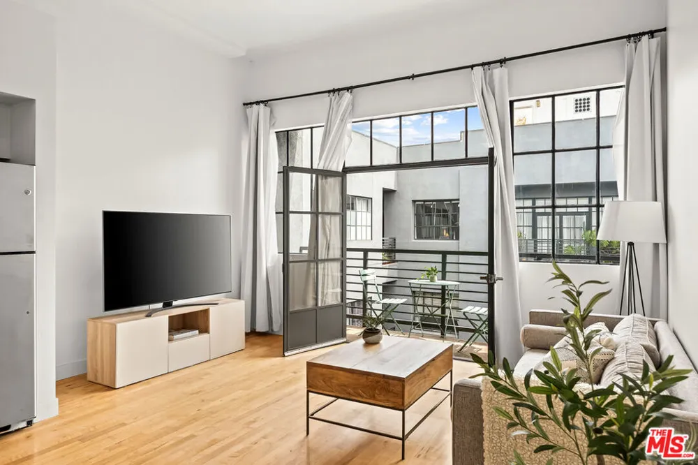 420 S San Pedro Street #628 Los Angeles, CA 90013