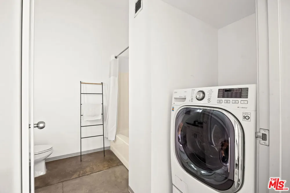 420 S San Pedro Street #628 Los Angeles, CA 90013