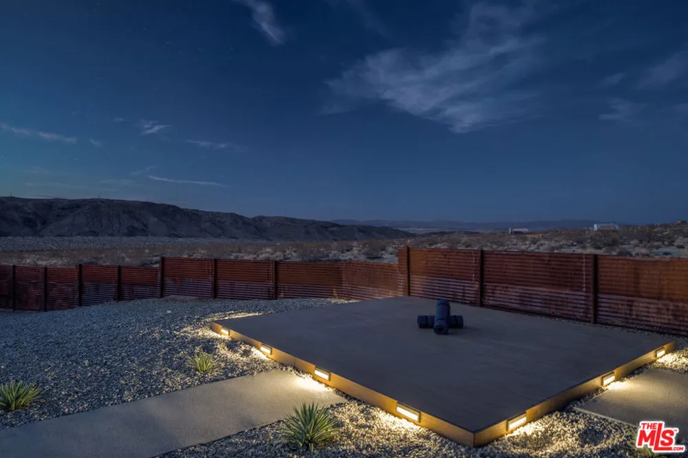 6765 Swanson Road Joshua Tree, CA 92252