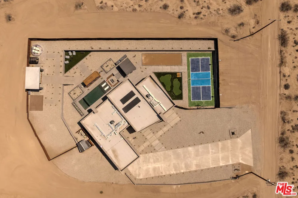 6765 Swanson Road Joshua Tree, CA 92252