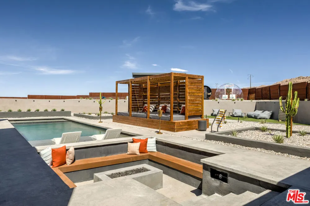 6765 Swanson Road Joshua Tree, CA 92252