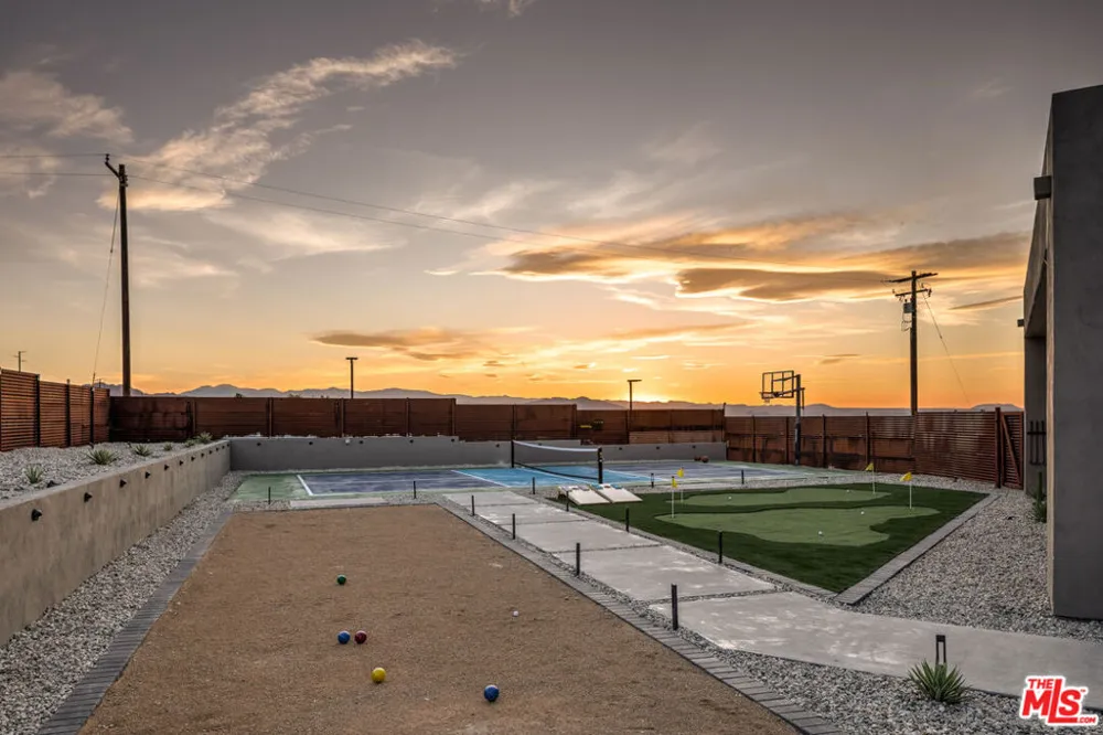 6765 Swanson Road Joshua Tree, CA 92252