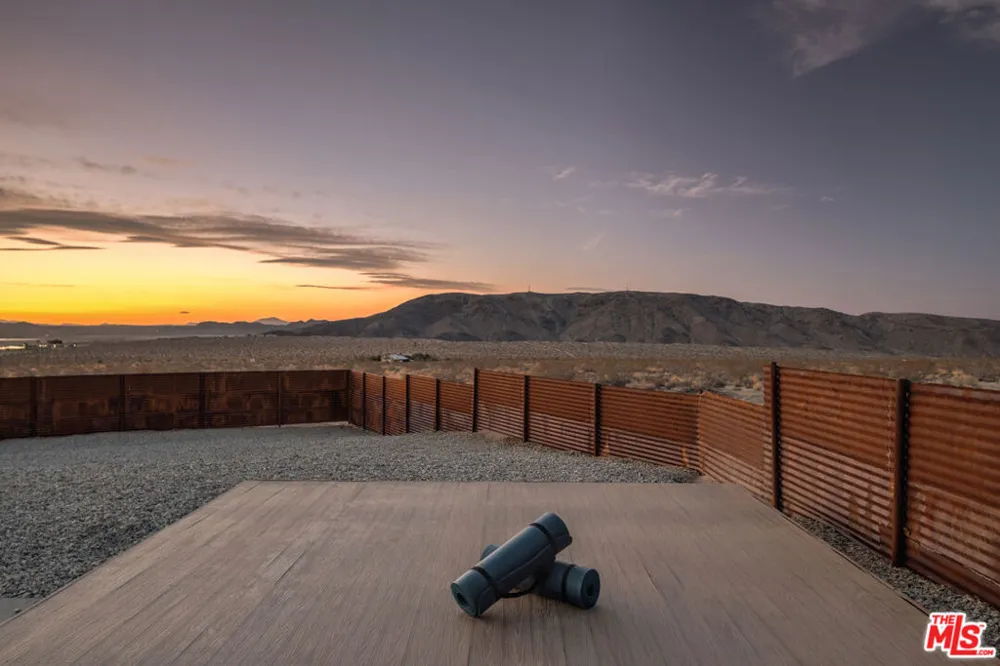 6765 Swanson Road Joshua Tree, CA 92252