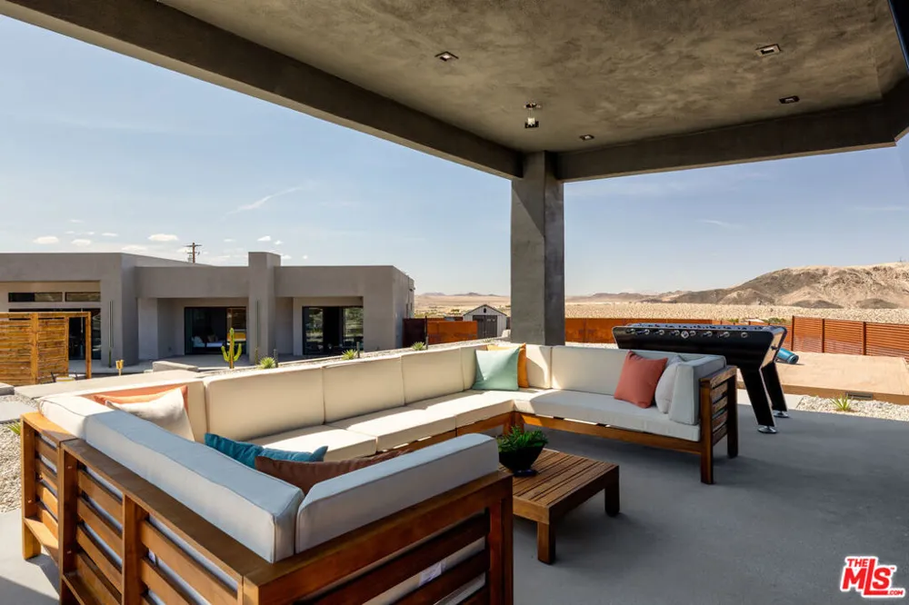 6765 Swanson Road Joshua Tree, CA 92252