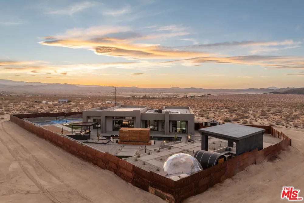6765 Swanson Road Joshua Tree, CA 92252
