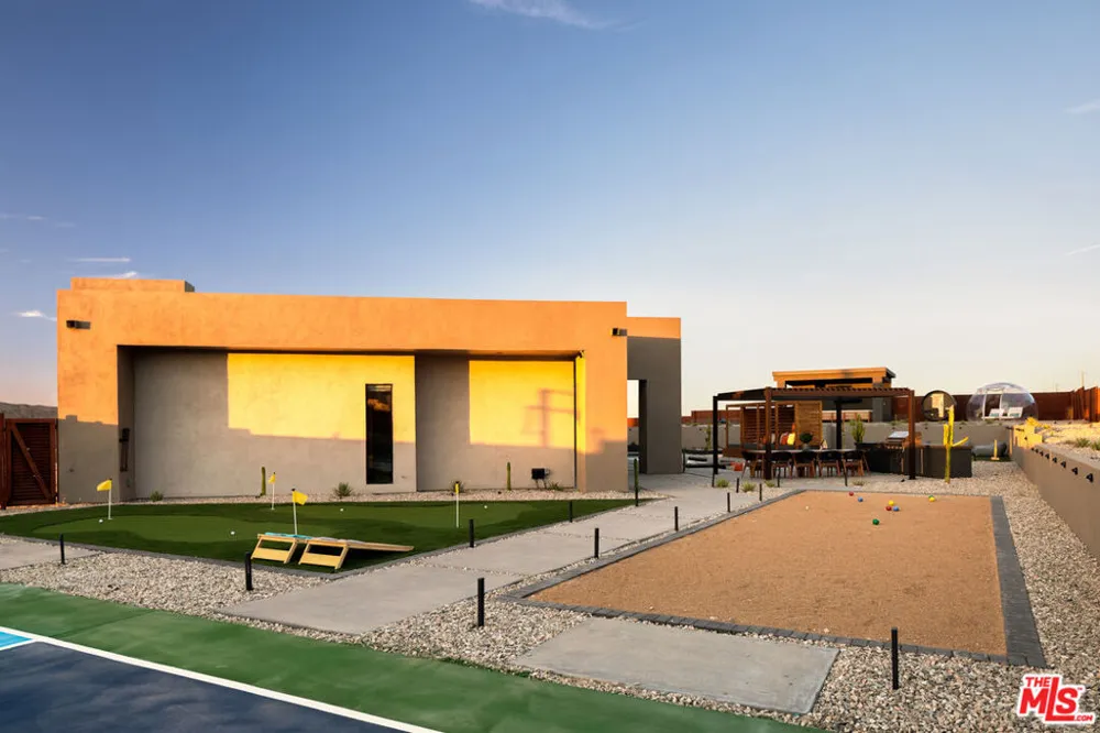 6765 Swanson Road Joshua Tree, CA 92252