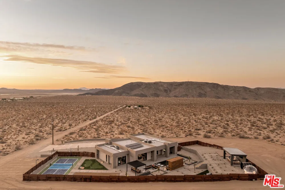 6765 Swanson Road Joshua Tree, CA 92252