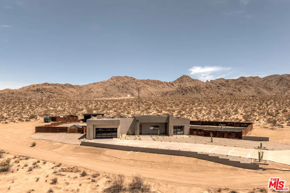 6765 Swanson Road Joshua Tree, CA 92252
