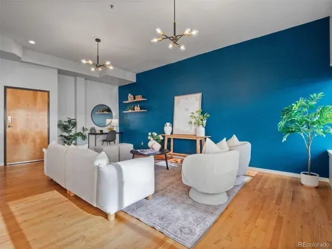 70 W 6th Avenue #107