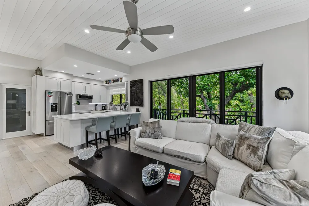 1556 S OCEAN LANE #204 Fort Lauderdale, FL 33316