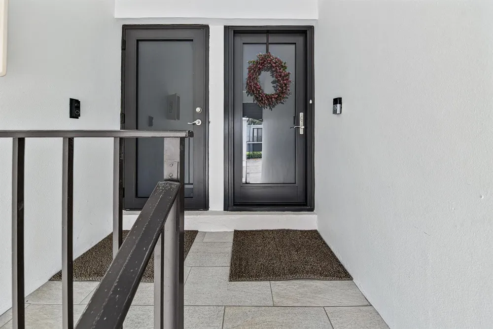 1556 S OCEAN LANE #204 Fort Lauderdale, FL 33316