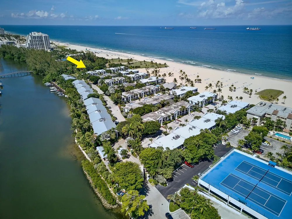 1556 S OCEAN LANE #204 Fort Lauderdale, FL 33316