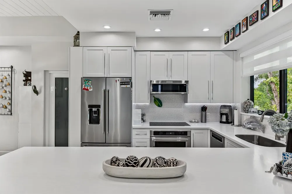 1556 S OCEAN LANE #204 Fort Lauderdale, FL 33316