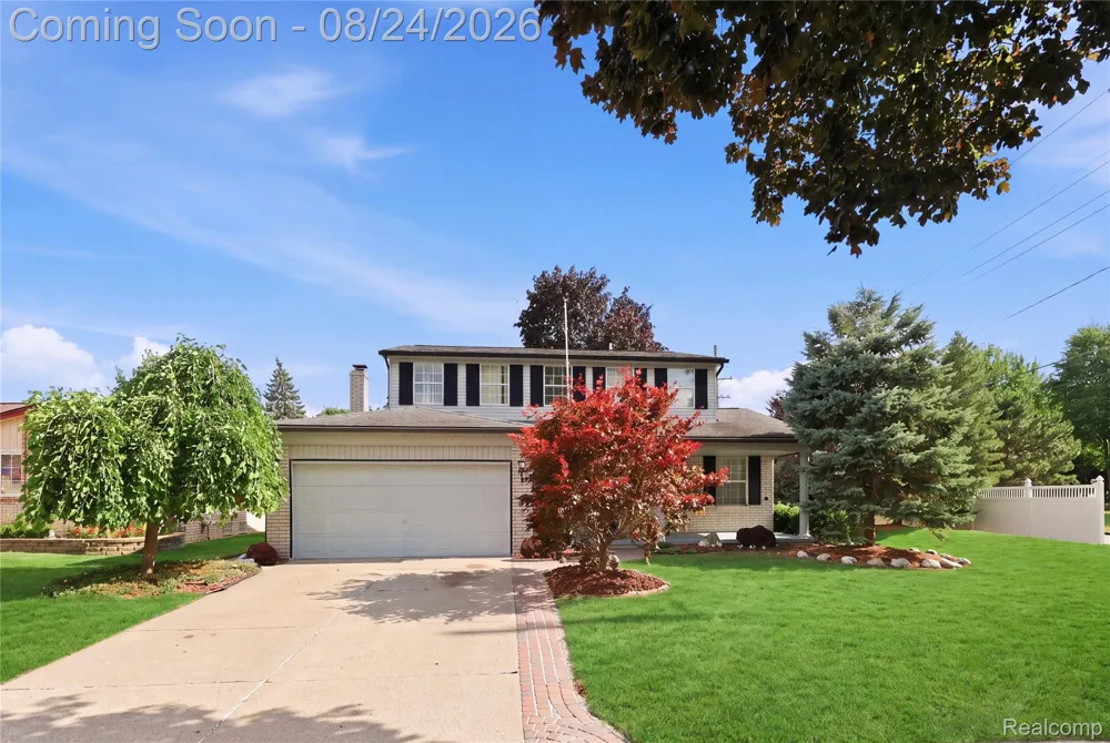 13622 Biscayne Drive Sterling Heights City, MI 48313
