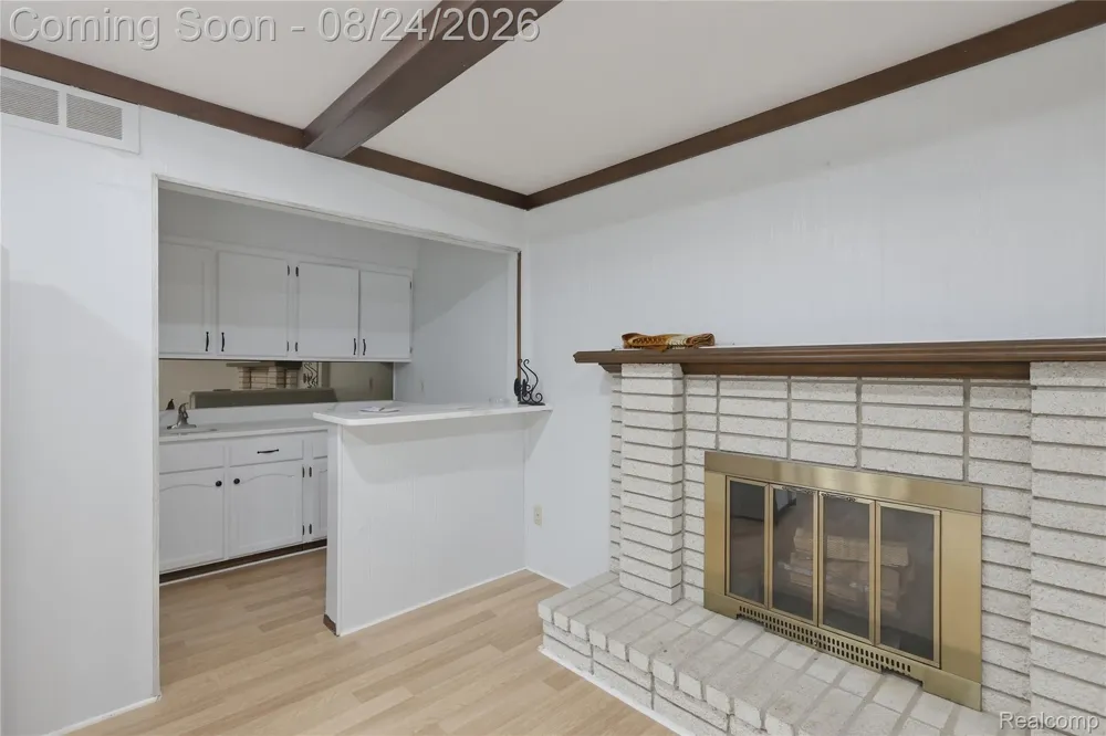 13622 Biscayne Drive Sterling Heights City, MI 48313