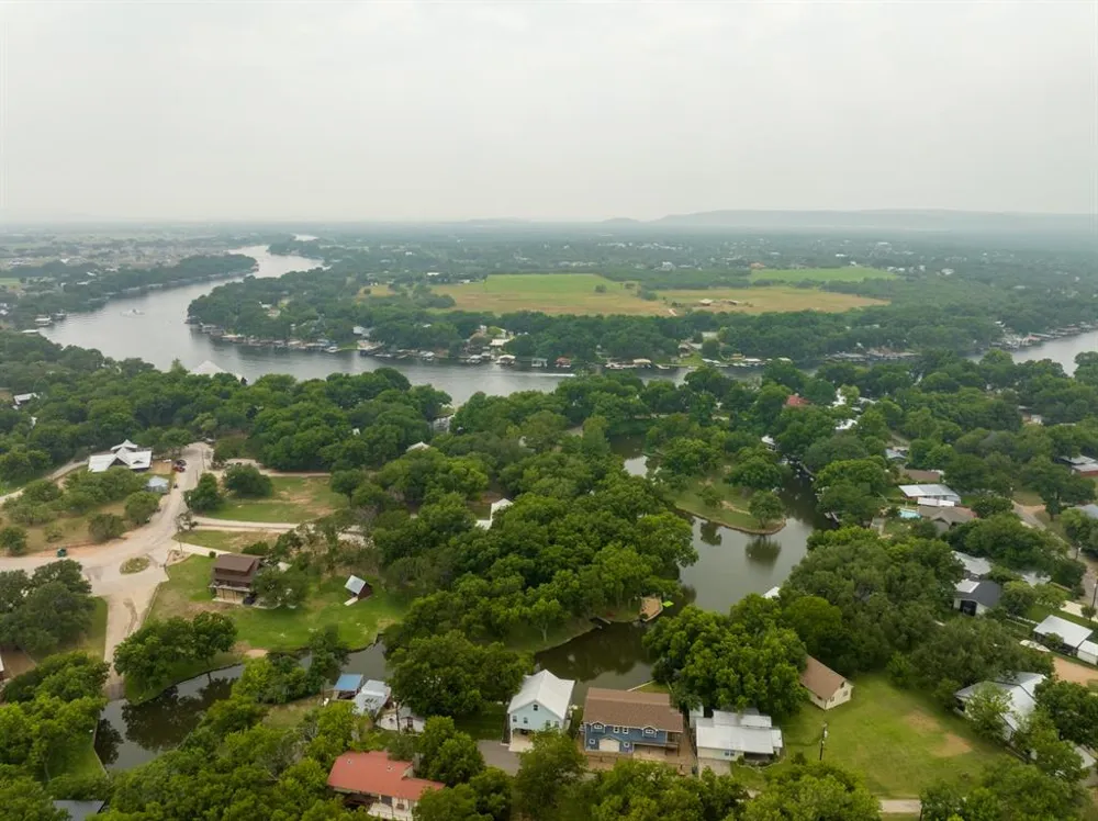 1320 Contour Drive Burnet, TX 78611