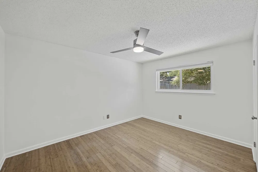 2717 Charlesworth Drive Austin, TX 78745