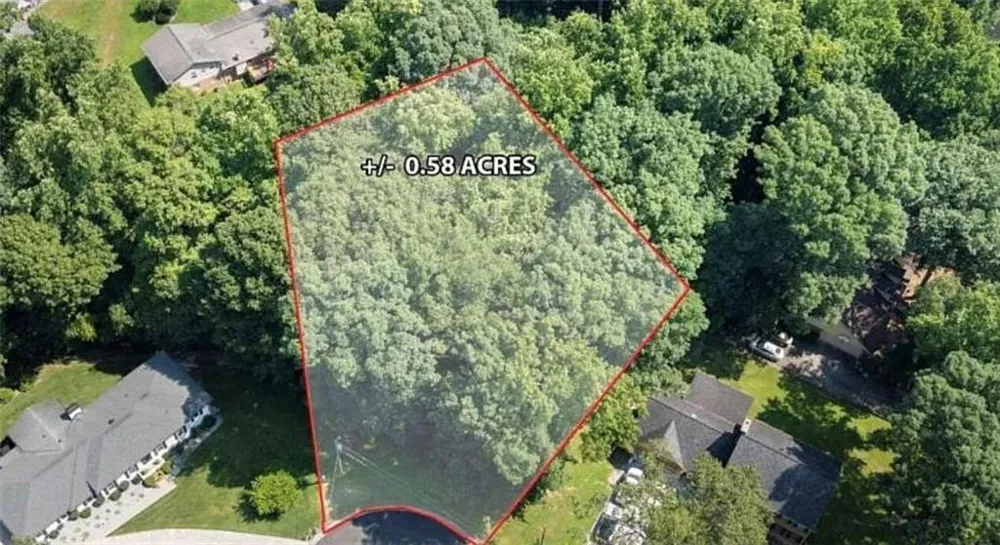 2406 Creole Creek Circle Stone Mountain, GA 30087