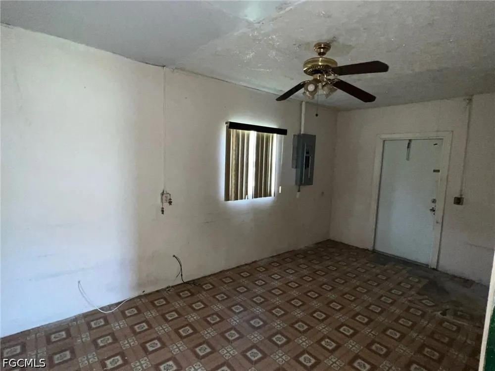W El Paso Avenue Clewiston, FL 33440