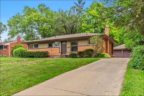 1511 Catalina Drive