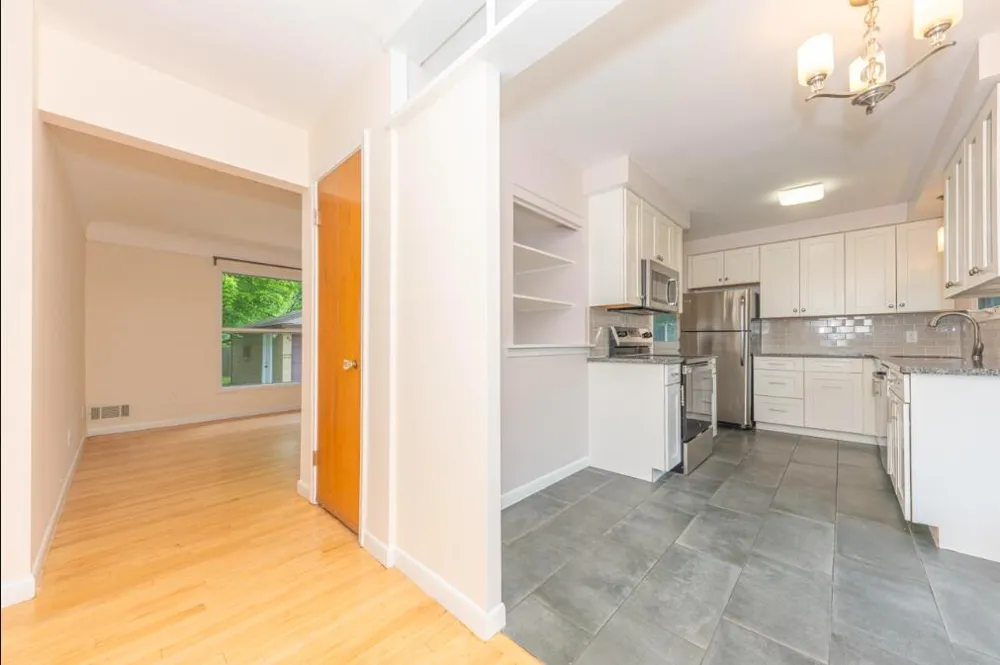 1511 Catalina Drive Ann Arbor City, MI 48103