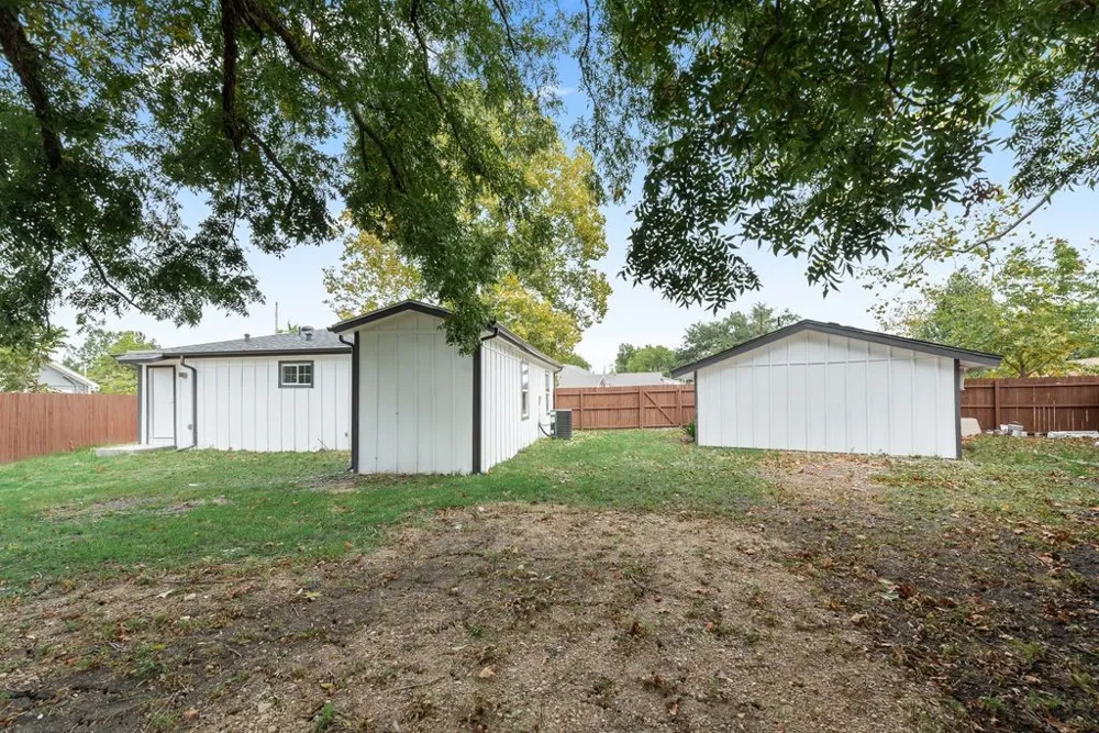307 4th Street Crandall, TX 75114