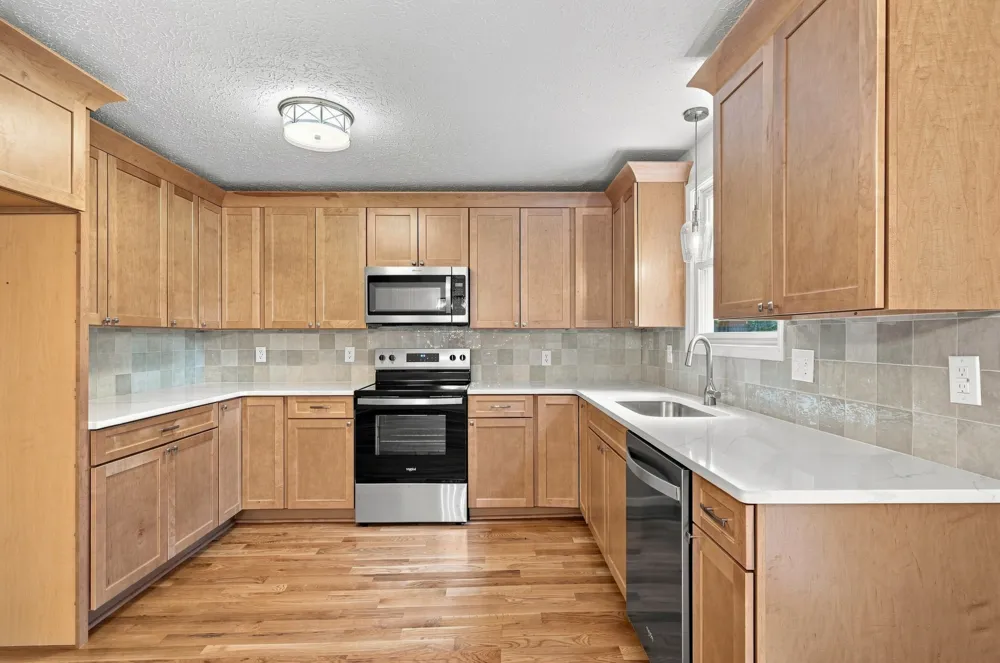 357 Twin Oaks Dr Kingston Springs, TN 37082