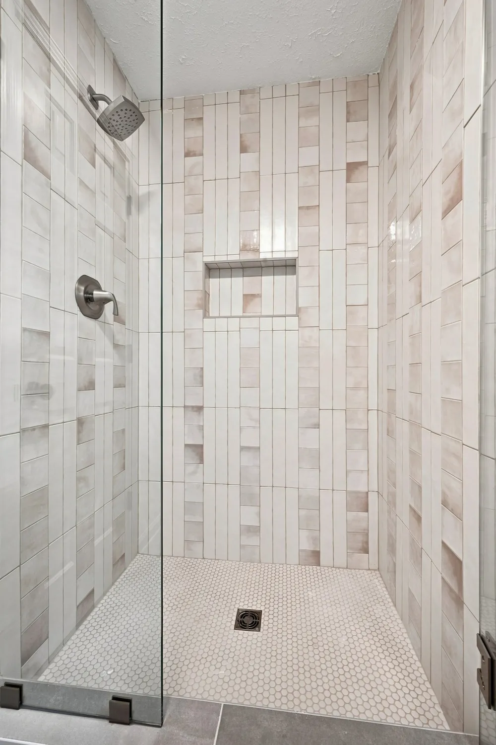 357 Twin Oaks Dr Kingston Springs, TN 37082
