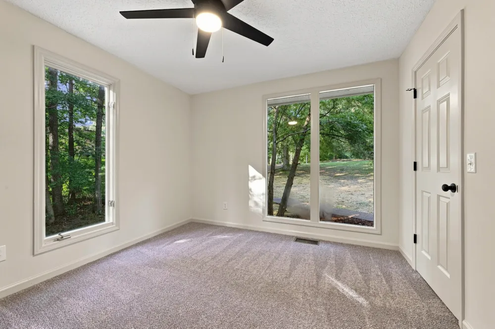 357 Twin Oaks Dr Kingston Springs, TN 37082