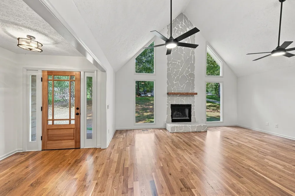 357 Twin Oaks Dr Kingston Springs, TN 37082