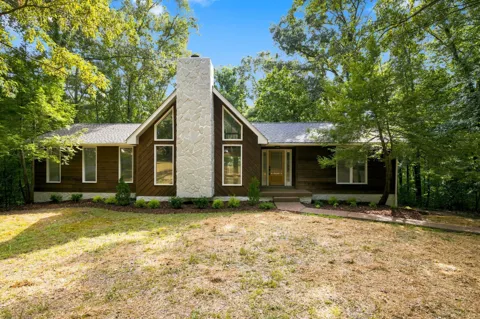 357 Twin Oaks Dr
