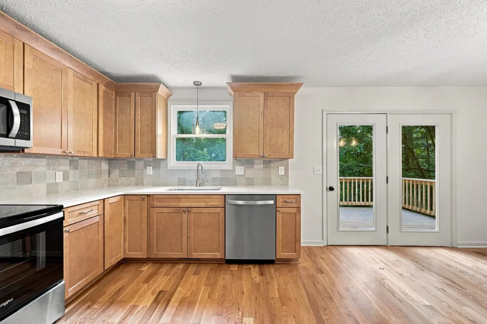 357 Twin Oaks Dr Kingston Springs, TN 37082