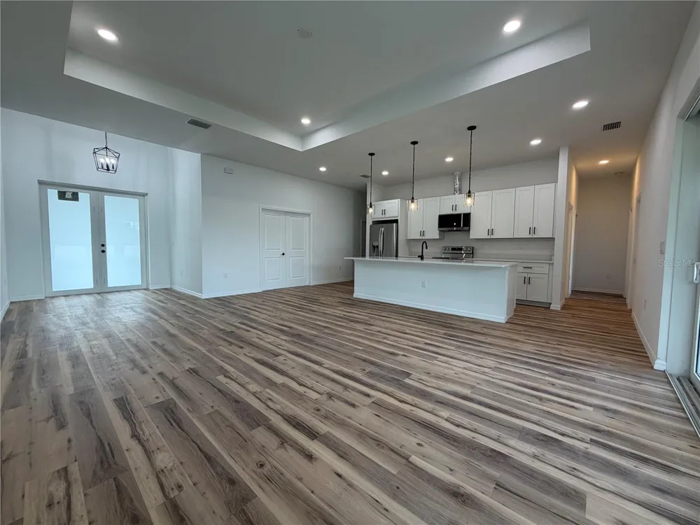 4210 34TH STREET SW Lehigh Acres, FL 33976