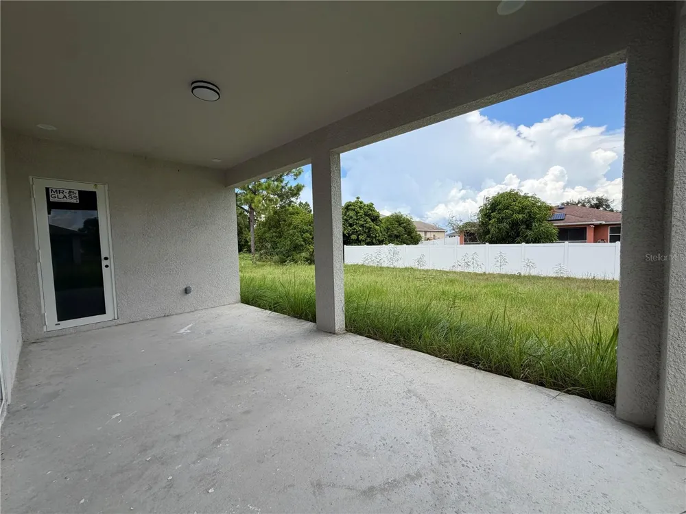 4210 34TH STREET SW Lehigh Acres, FL 33976