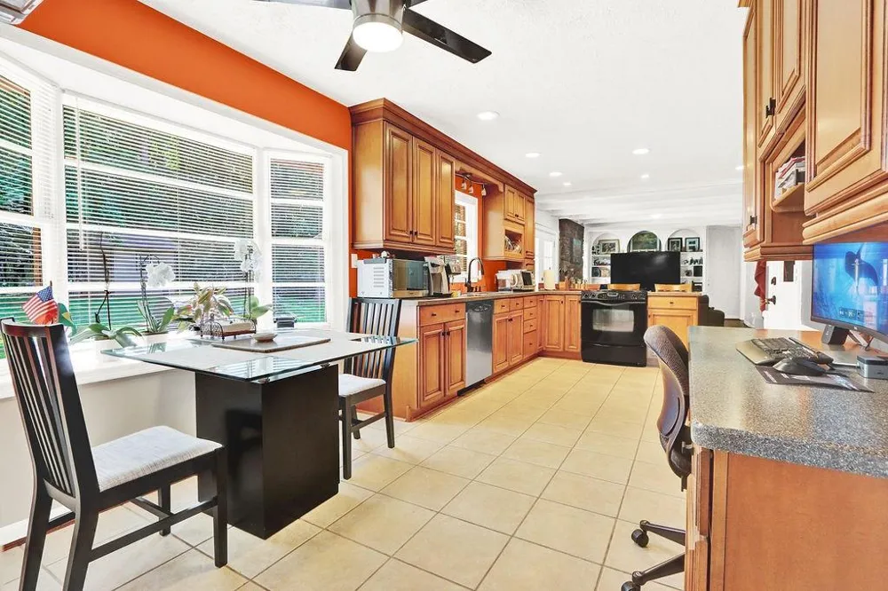 5428 Smoke Rise Drive Stone Mountain, GA 30087