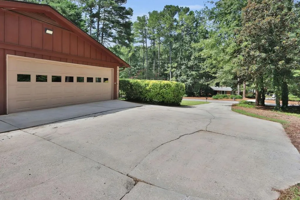 5428 Smoke Rise Drive Stone Mountain, GA 30087