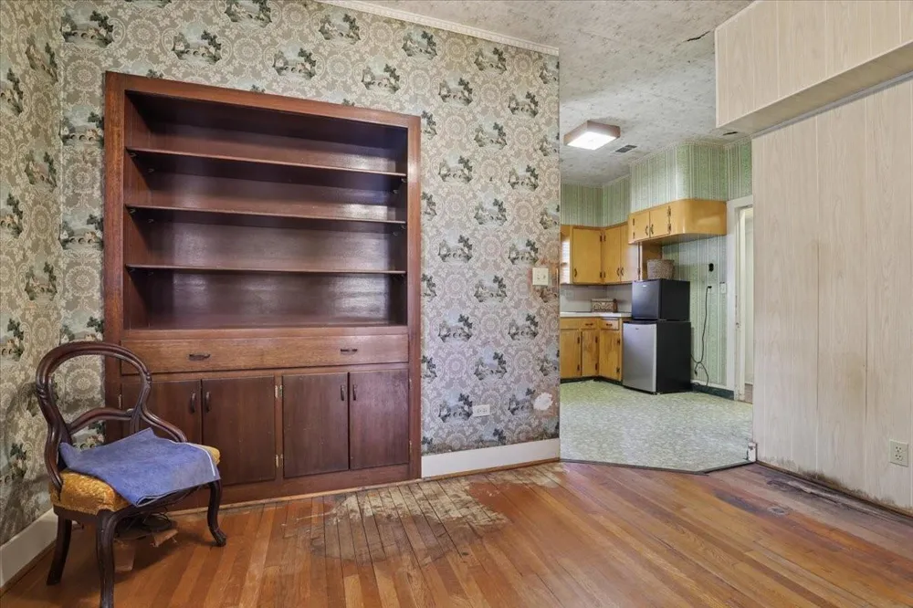514 S Main Street Lockhart, TX 78644