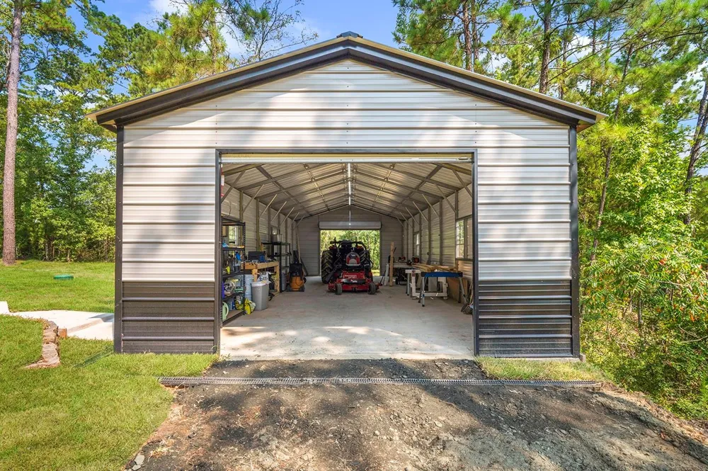 2231 Cr 3550 Woodville, TX 75979