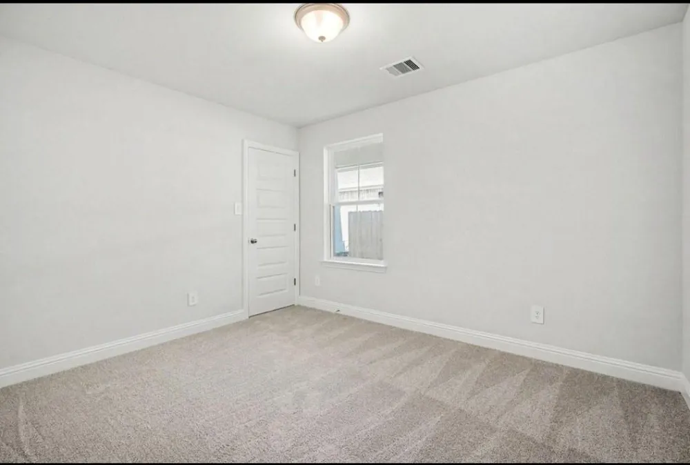 4326 W Bayou Maison Circle Dickinson, TX 77539