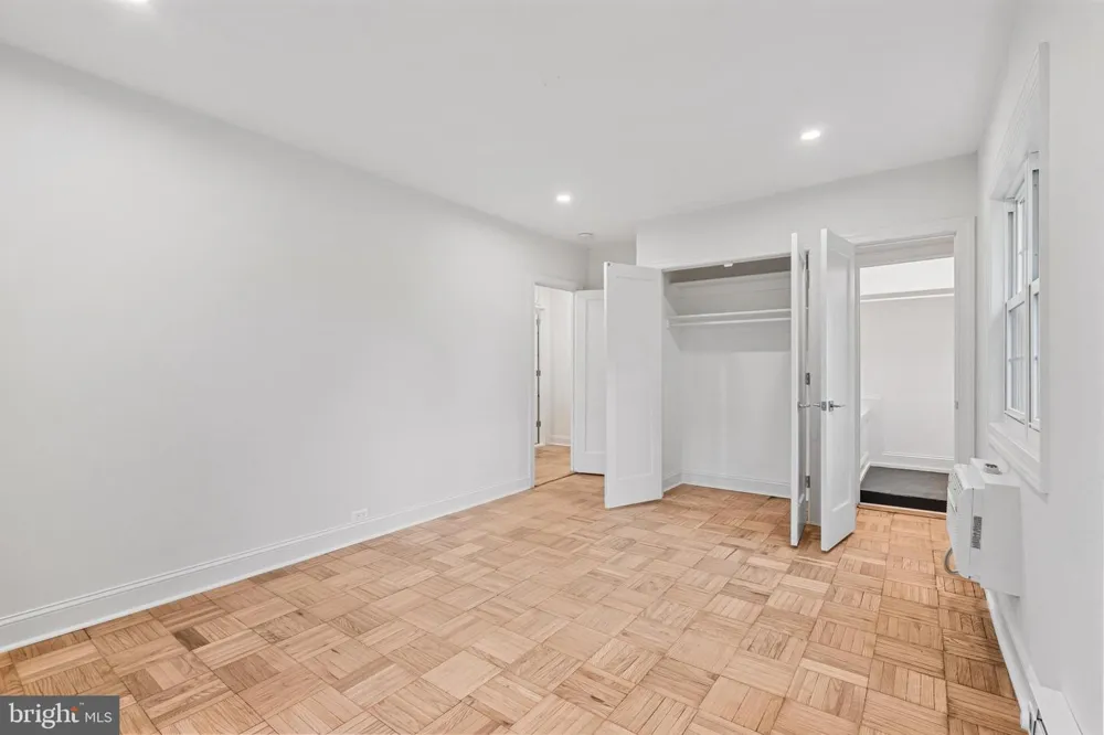 3415 VALLEY DRIVE Alexandria, VA 22302