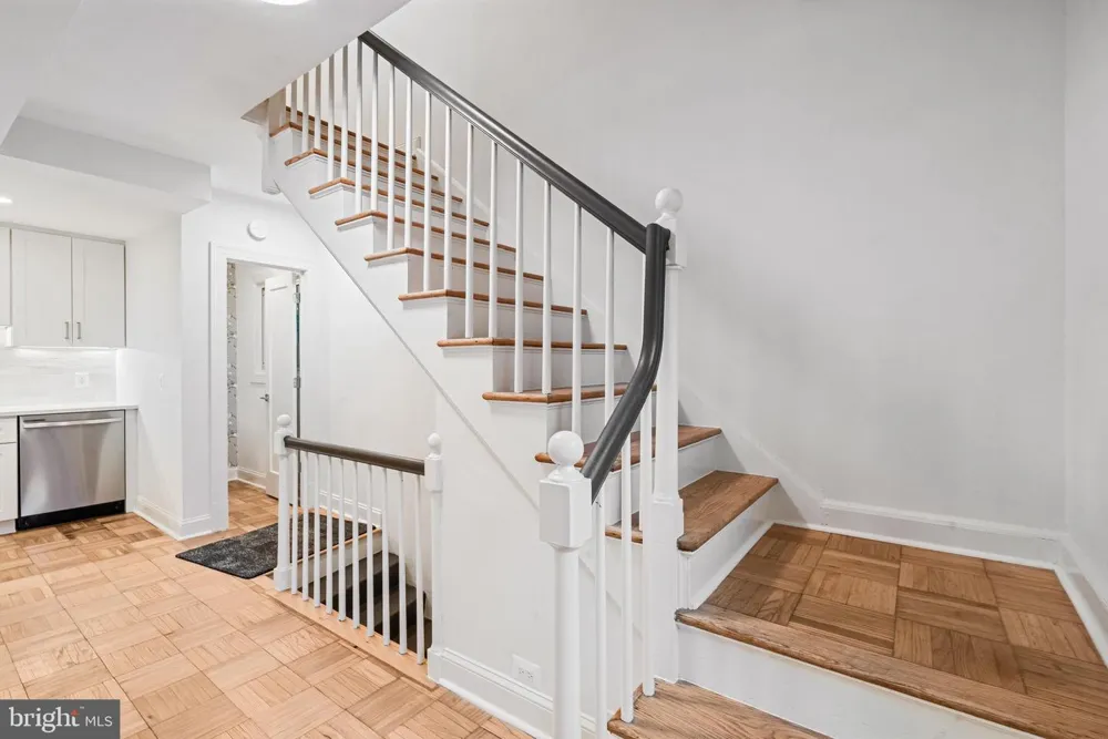 3415 VALLEY DRIVE Alexandria, VA 22302