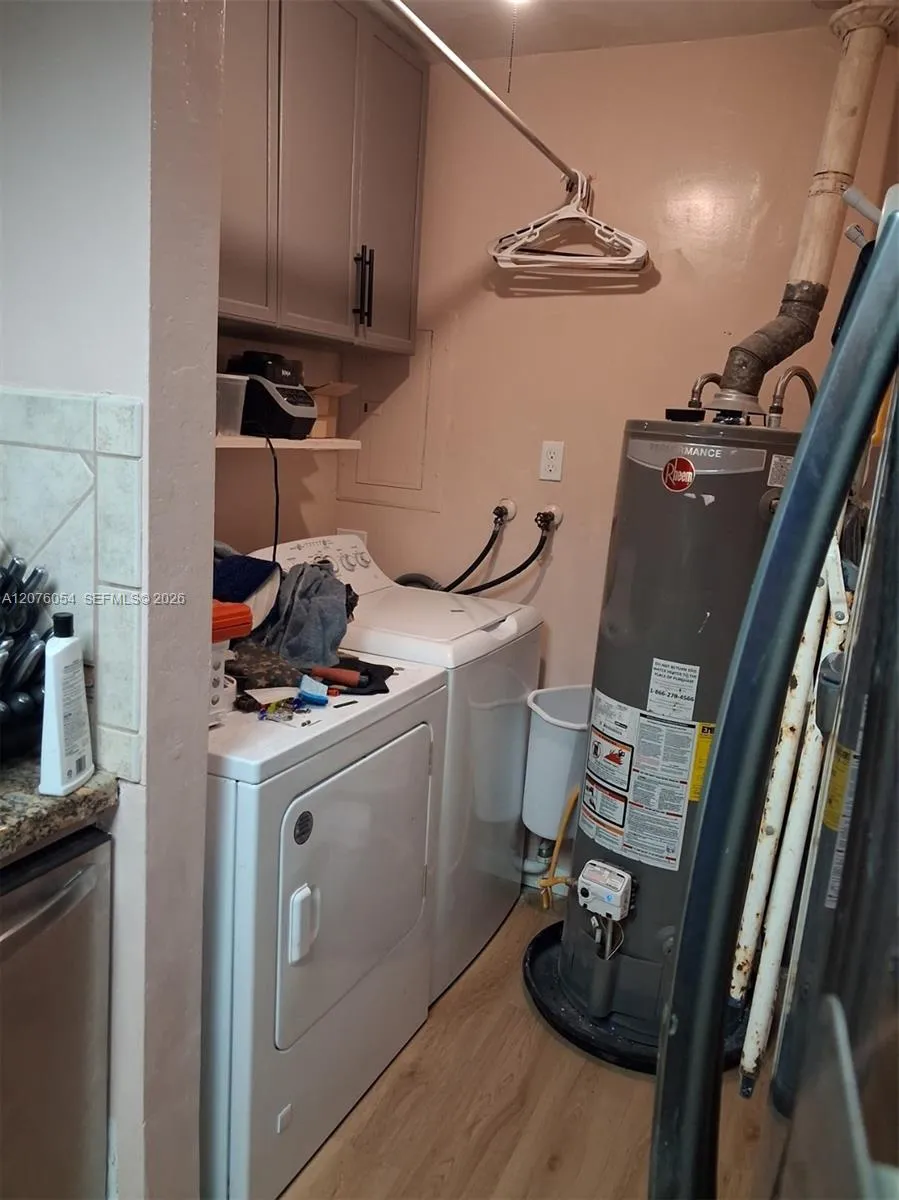 6359 SW 2nd St Margate, FL 33068