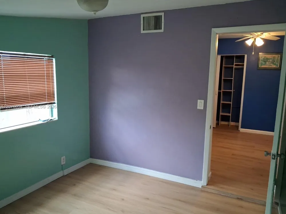 6359 SW 2nd St Margate, FL 33068