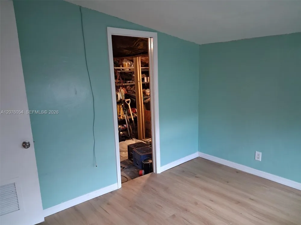 6359 SW 2nd St Margate, FL 33068