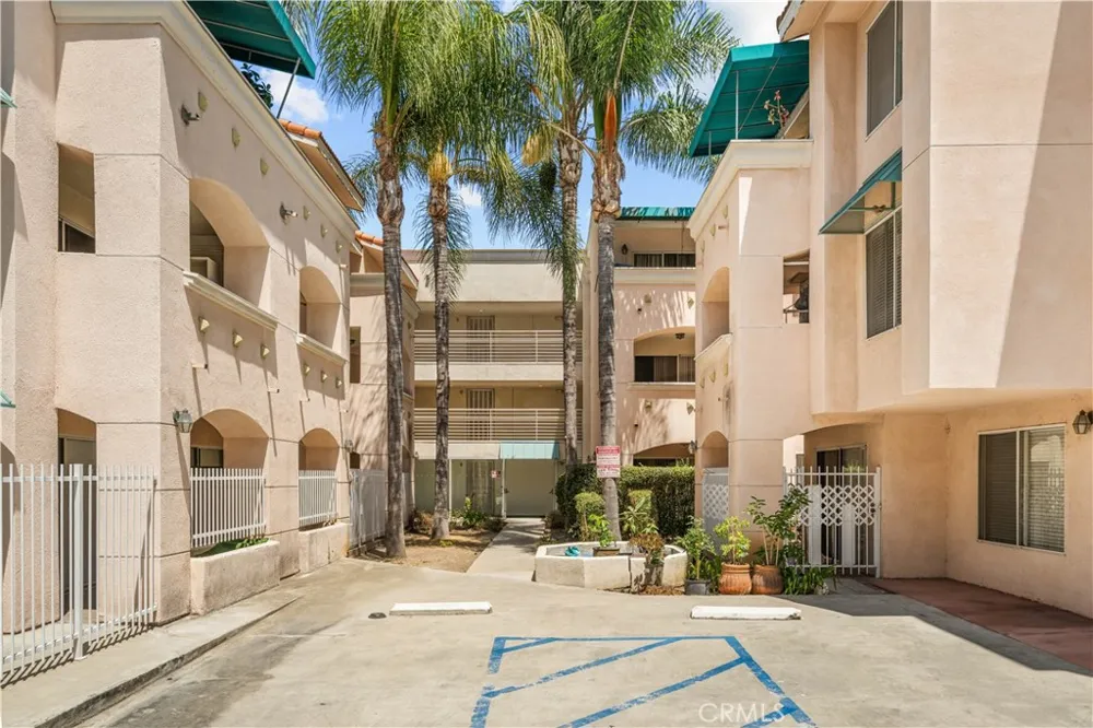 111 Marguerita #105 Monterey Park, CA 91754