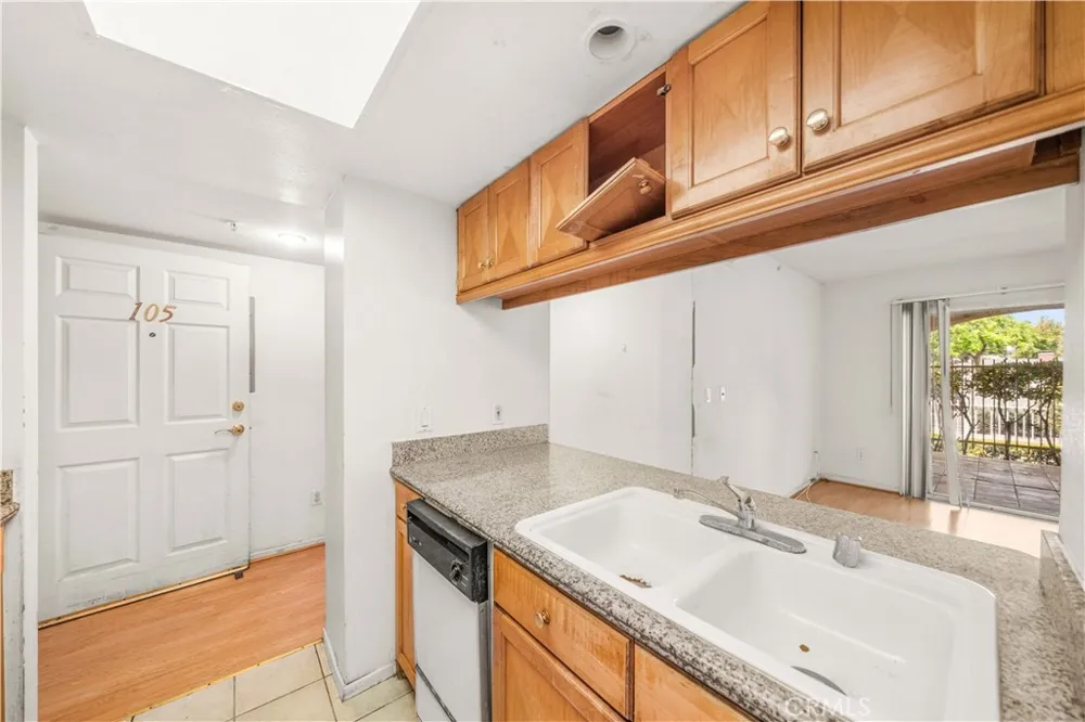 111 Marguerita #105 Monterey Park, CA 91754